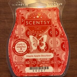 Scentsy Maple Apple Bourbon Scent Bar - Red